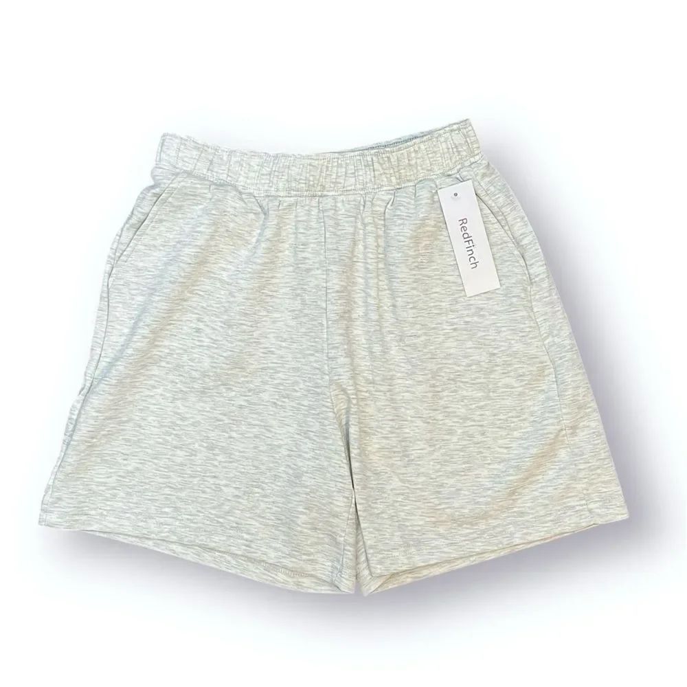 Red finch Women's Sport Athletic Shorts Light Heathered Gray M
